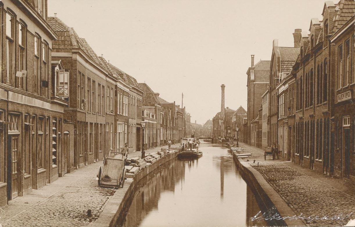v.a. Kwakelbrug 1900 plm.jpg